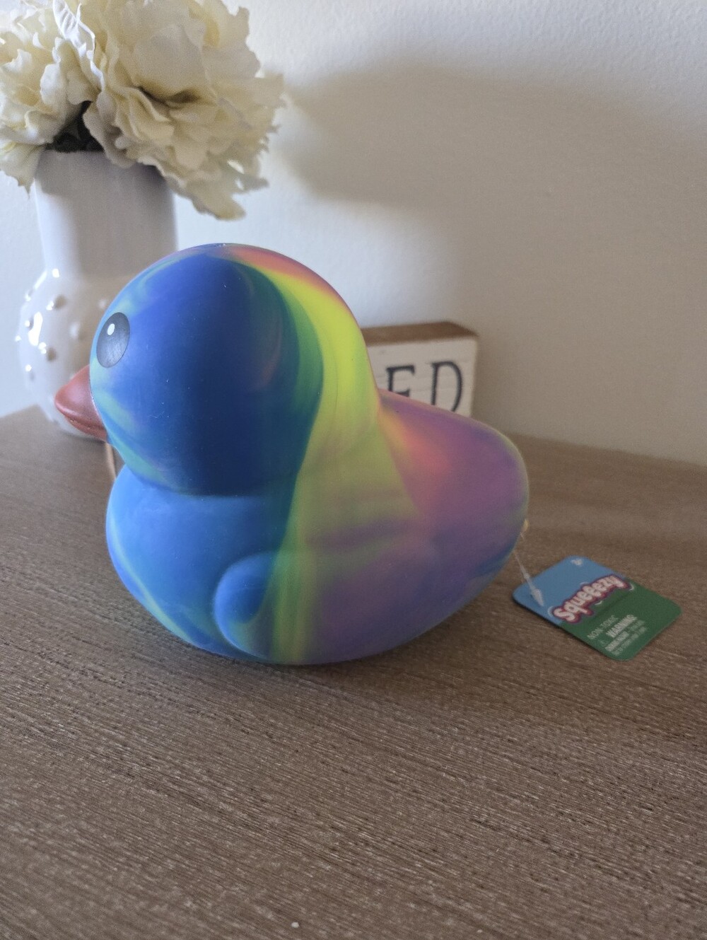 Squeeezy Duck Squishy Toy - Pink